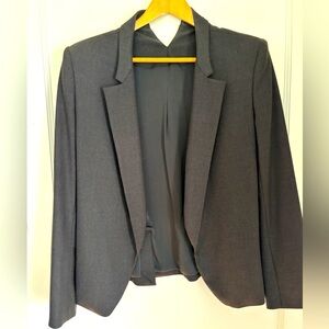 Stunning Theyskens’ Theory Blazer with split neck size 8. Very well cut.